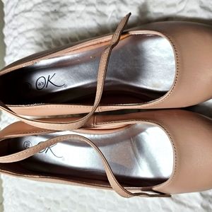 It’s Ok Heels SZ 7 M